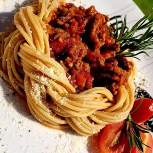 Spaghetti z mięsem wołowym